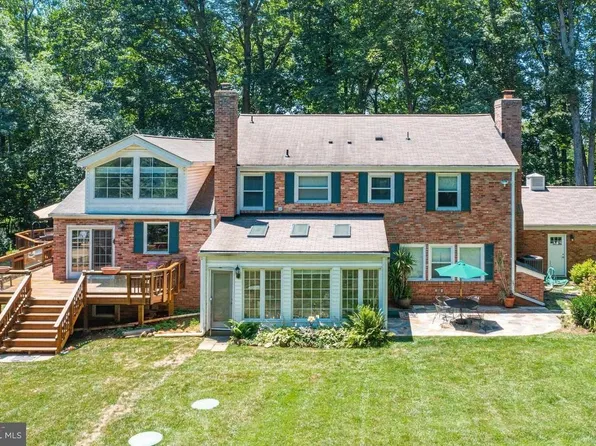 41272 Stone School Ln, Leesburg, VA 20175