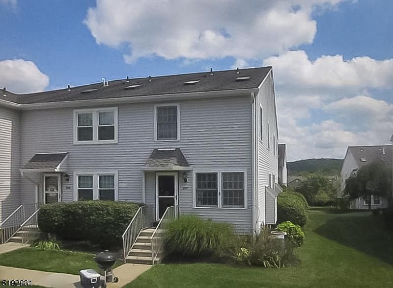 1st image of 807 Faulkner Dr #807