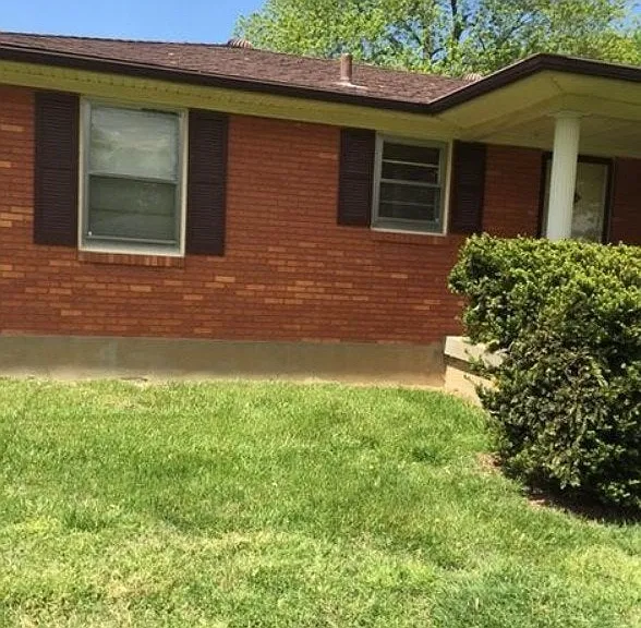 7906 Jonquil Dr — Photo 10