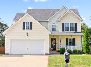 677 Fox Trail Ct, Clarksville, TN 37040