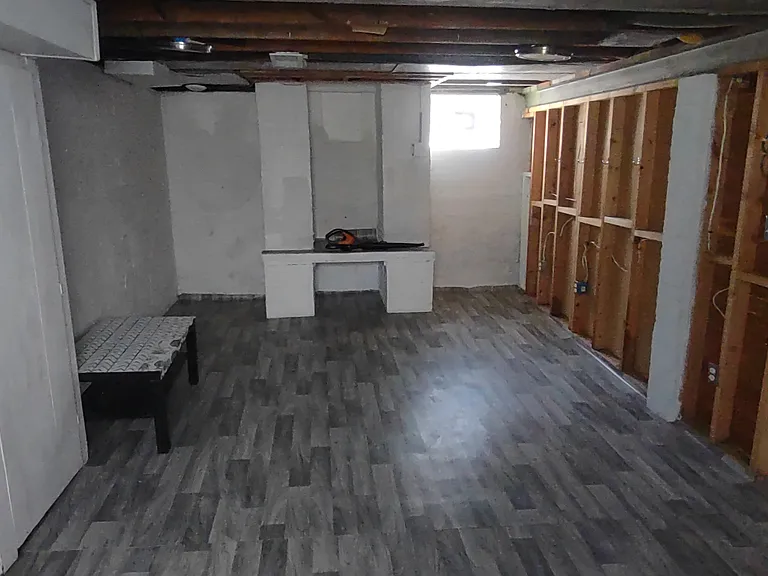 220 Monteray Ave — Photo 33