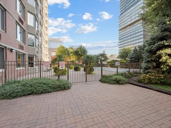 1 2nd Street image 30 of 38