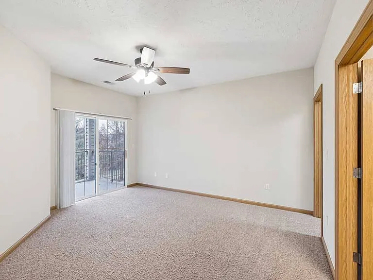Stone Ridge Estates Apartments & Duplexes — Photo 134