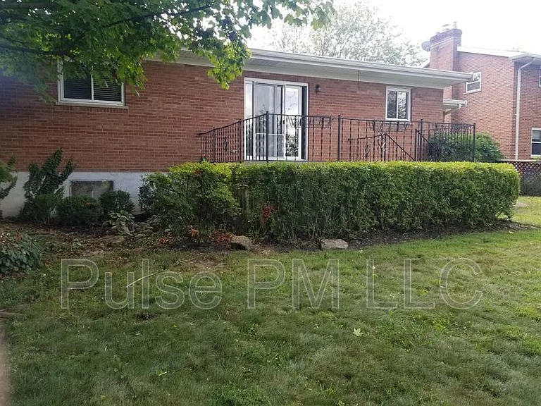 3920 Lloyd Ave — Photo 12