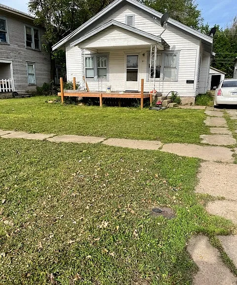 328 S Osage St — Photo 16