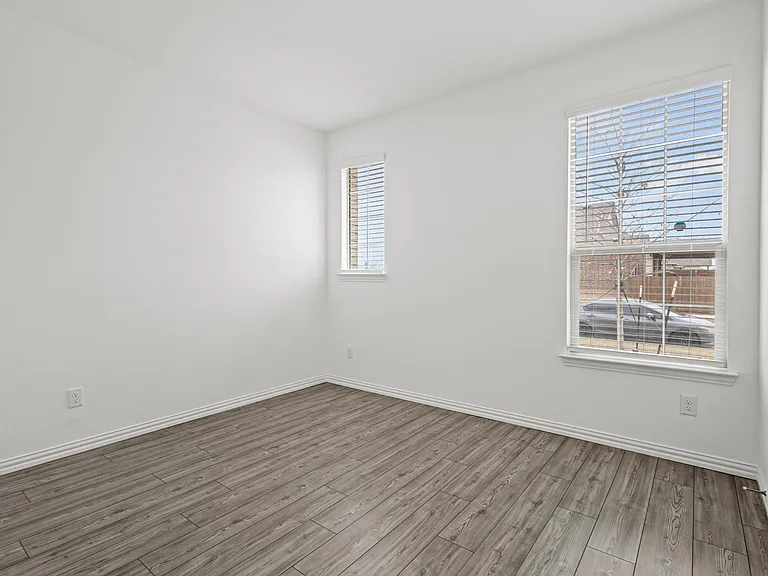 3708 Milkweed Rd — Photo 12