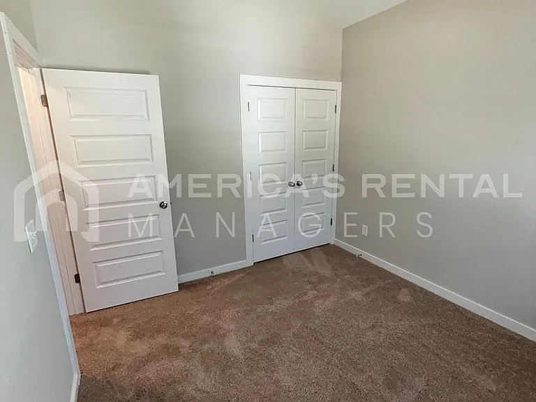 286 Shiloh Creek Dr — Photo 32