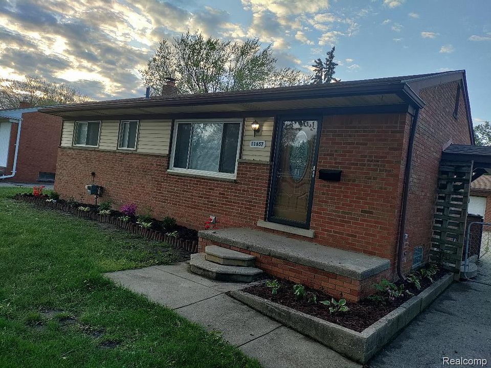1st image of 11657 Engleman Rd