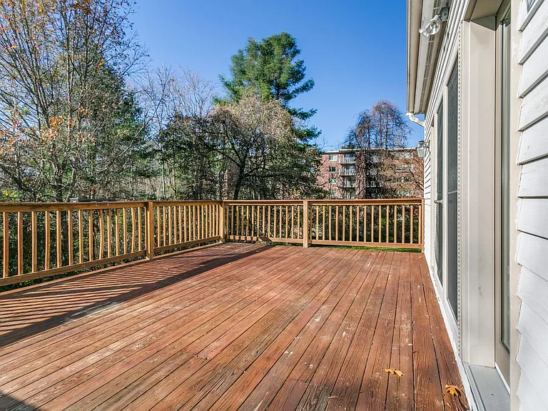 9 Reservoir Rdg — Photo 17