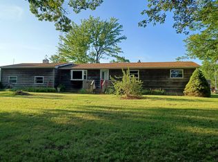 2700 W Mosherville Rd, Jonesville, MI 49250