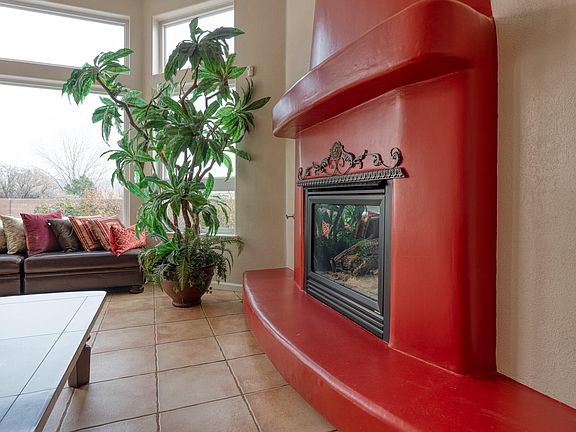 3rd image of 10900 Pagosa Dr NW