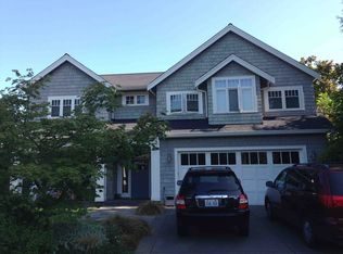 7508 Fairway Dr NE, Seattle, WA 98115