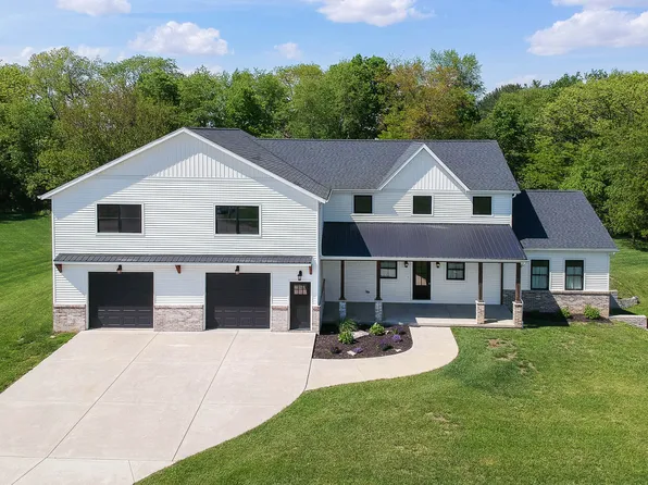7845 Fitzgerald Rd, Clinton, IL 61727