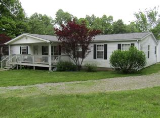 11377 Husband Rd, Marion, IL 62959