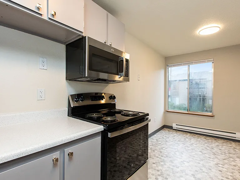 7510 41st Street Ct W #C-02 — Photo 10