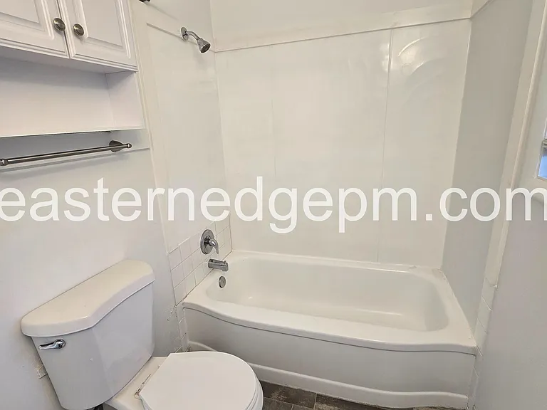 321 NW 8th Ave #321 — Photo 12