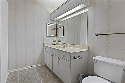 5th image of 12938 El Sonteo St #1E-697252