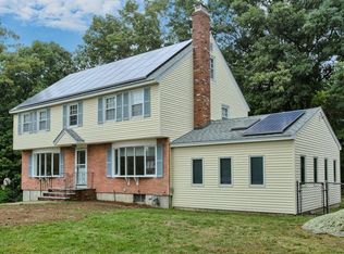 81 Pinta Dr, Tewksbury, MA 01876