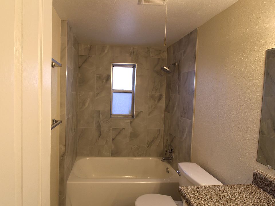 1st image of 1703 Bonnie Gail Dr #1703