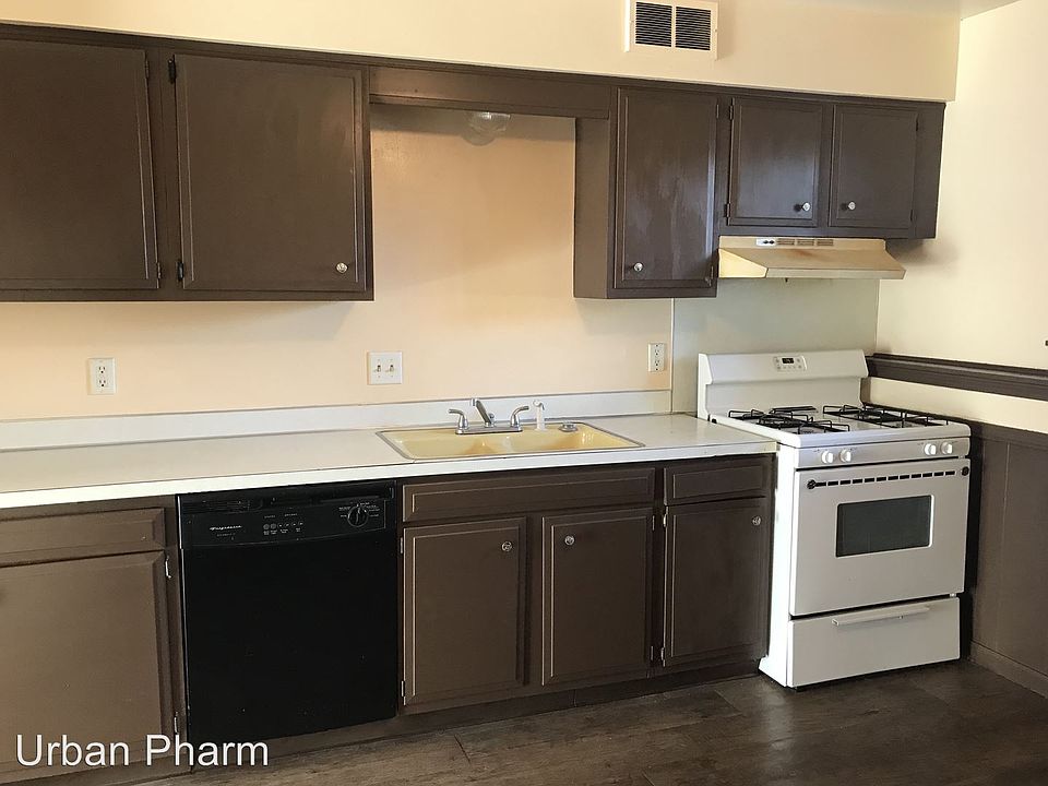1st image of 4230 Norman Dr SE
