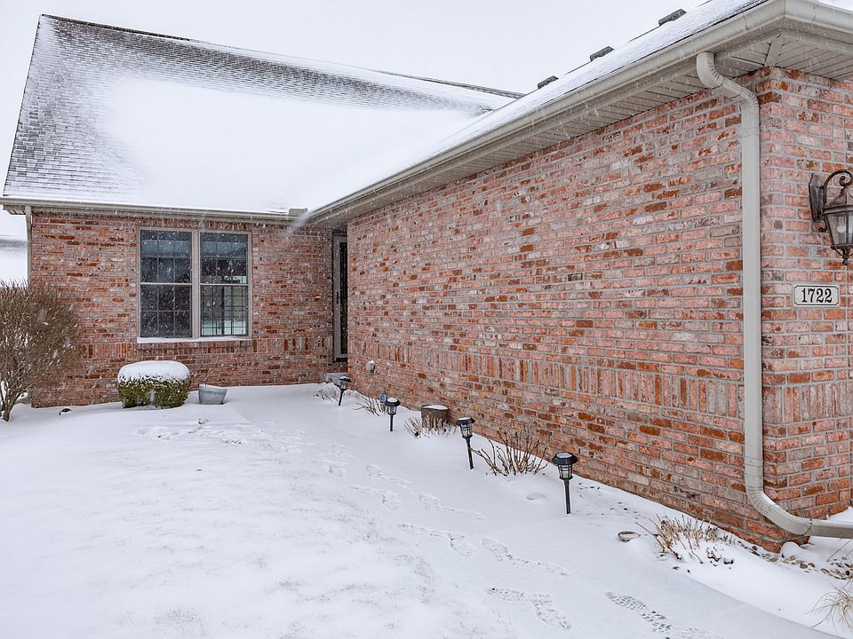 1722 Dunraven Rd 1722, Bloomington, IL 61704 Zillow