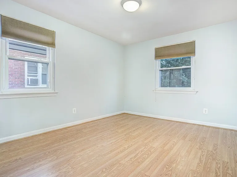1627 Massachusetts Ave SE #304 — Photo 5