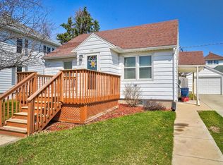 102 W South St, Mechanicsville, IA 52306