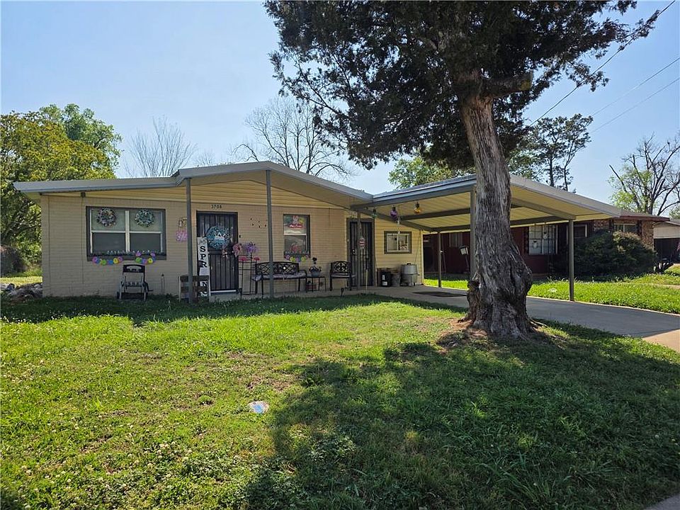 1st image of 3708 10th St