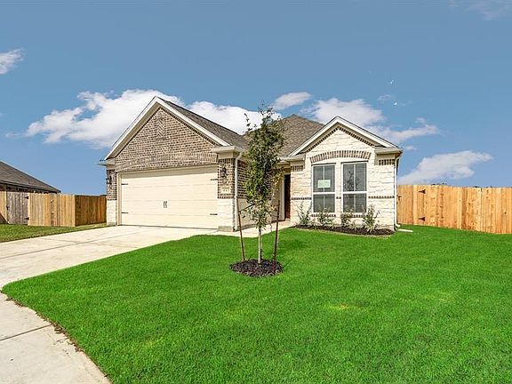 2nd image of 4303 Greeley Ln