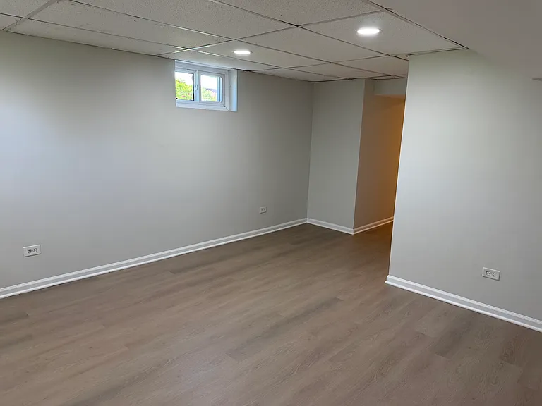 20766 W Rollins Rd — Photo 15