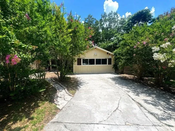 6118 Windy Frst, San Antonio, TX 78239