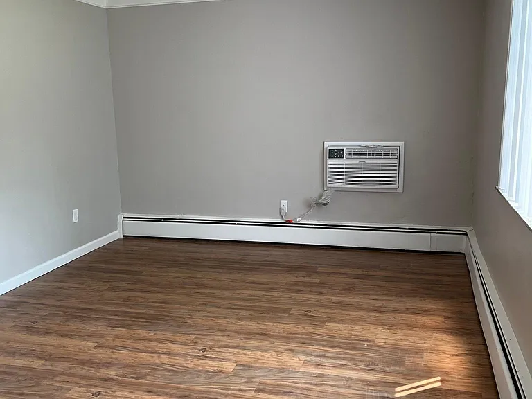6310 Plainfield Rd #3 — Photo 7