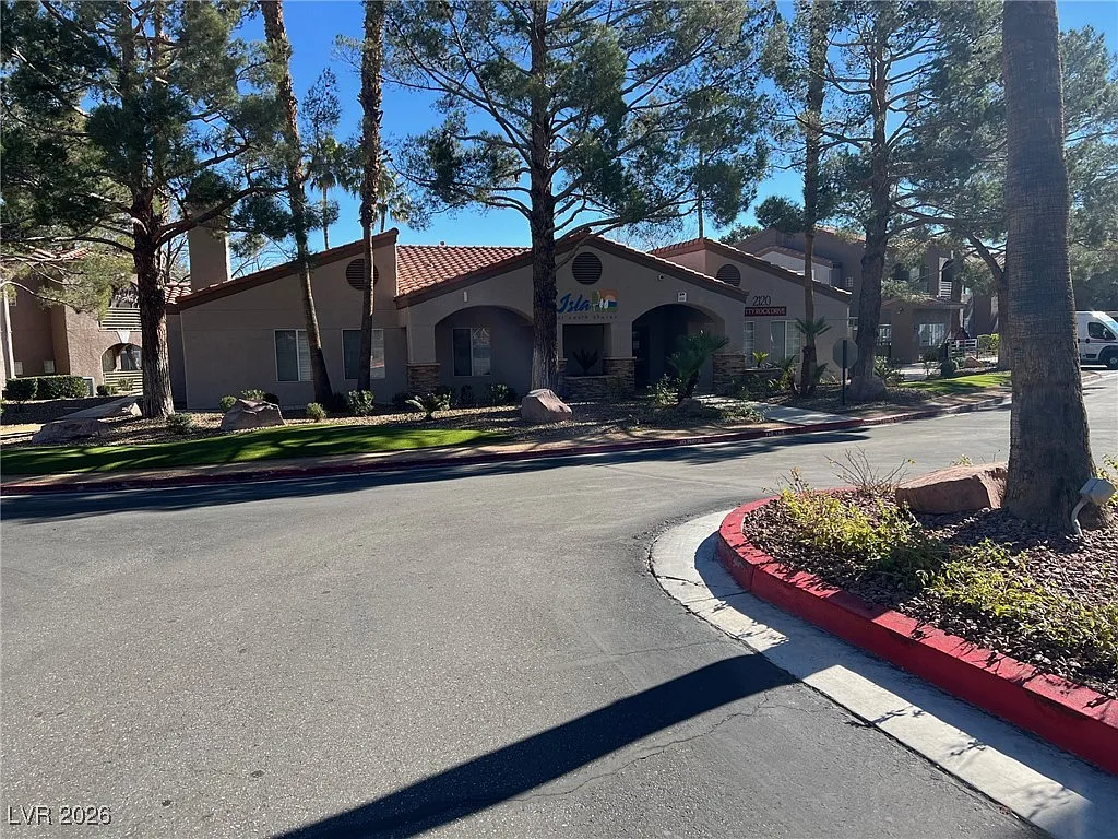 Building Photo - 2111 Sealion Dr #208