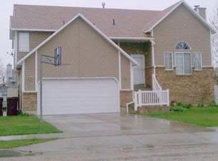 5723 S 4025 W, Roy, UT 84067
