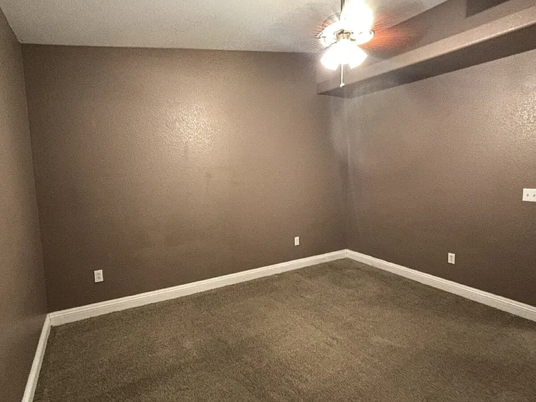 6848 Baby Jade Ct — Photo 9