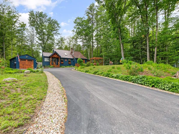 85 Lakeview Avenue, Bristol, NH 03222