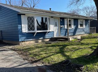 383 Lahonda Dr, Valparaiso, IN 46385