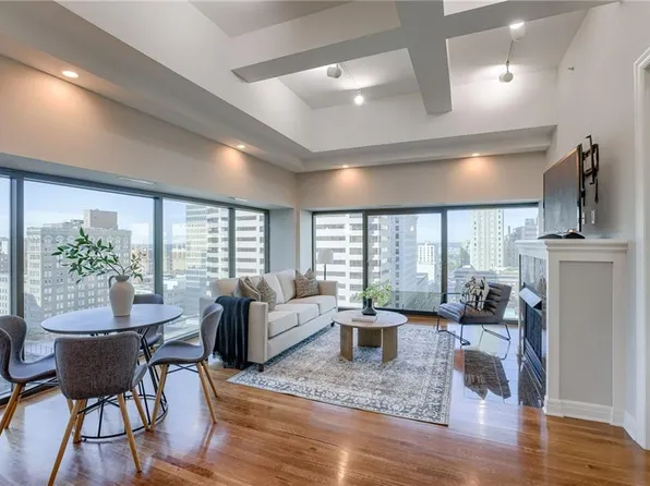 1101 Walnut St Unit 1103, Kansas City, MO 64106