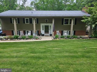 8017 Dogwood Dr, Fayetteville, PA 17222