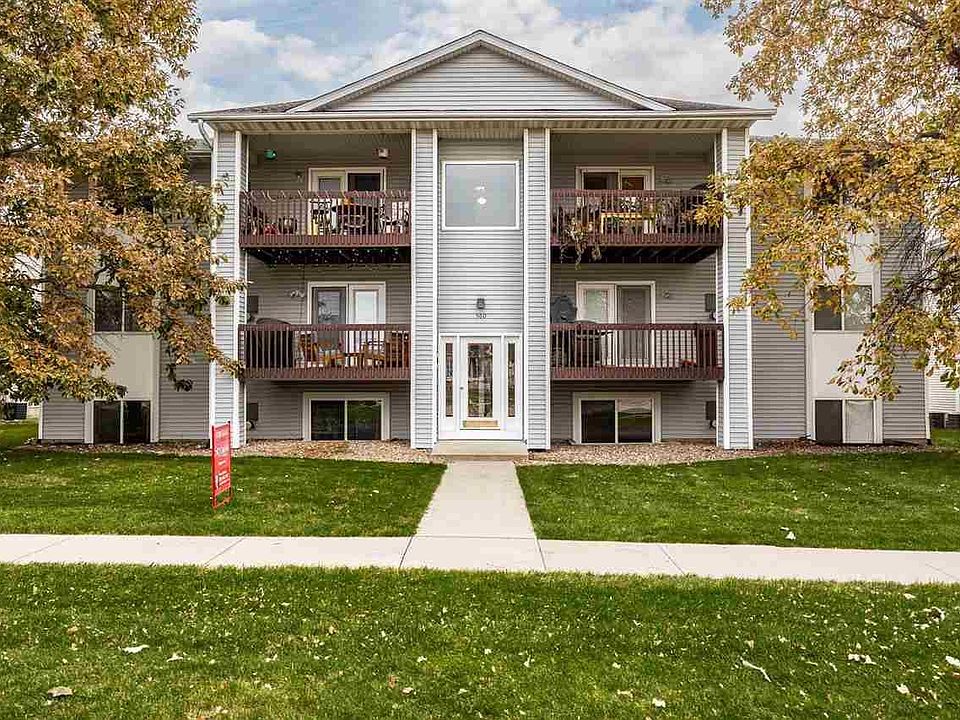 1st image of 560 Augusta Cir APT 6