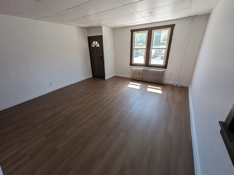 210 Coal St — Photo 18