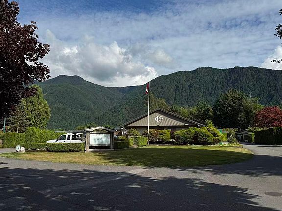 2nd image of 1436 Frost Rd #85