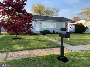 12 Normandy Dr, Glen Burnie, MD