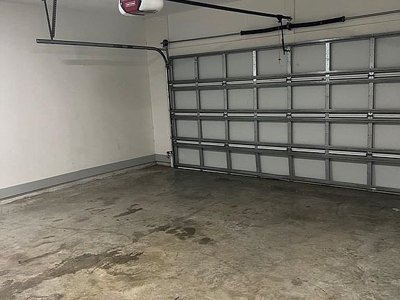 3rd image of 7436 Burr Oak Loop