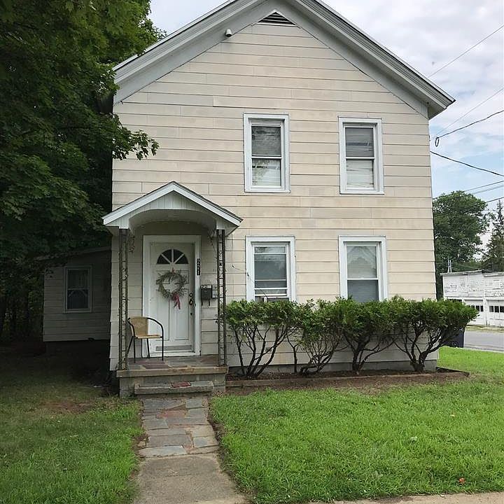 1st image of 221 Palmer Ave