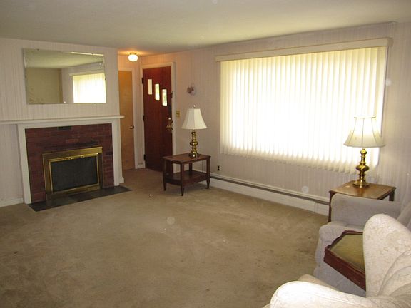 5th image of 15 Lilian Rd