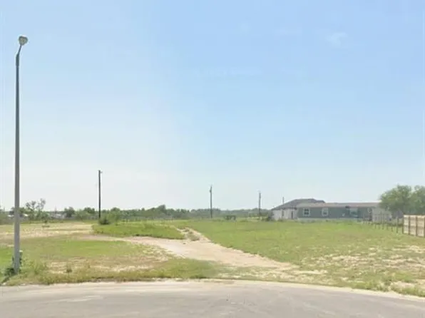 7107 Charro St, Mission, TX 78574