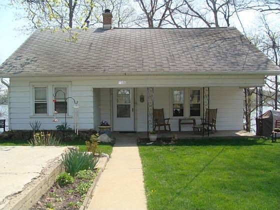 2nd image of 11806 W White View Dr