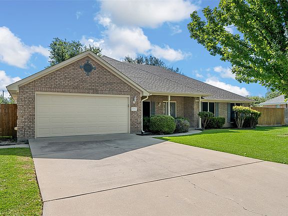 2nd image of 6006 Wildcat Dr