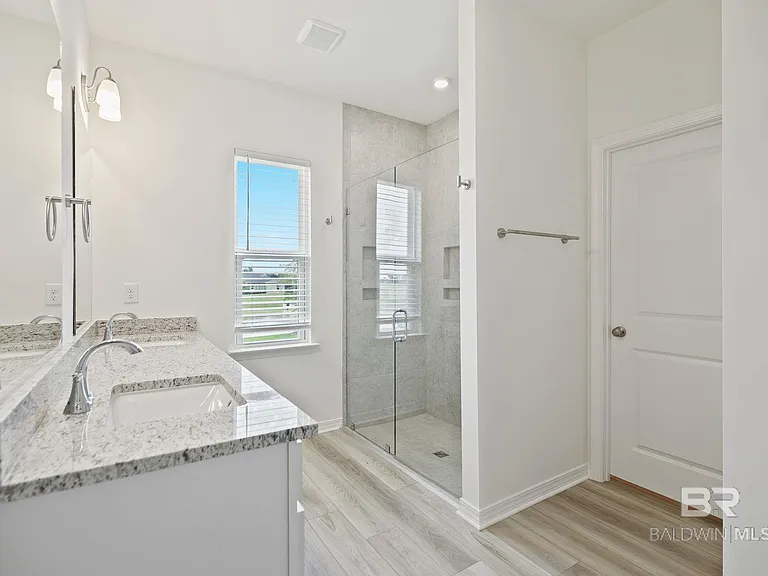 23828 Dominus Dr — Photo 35